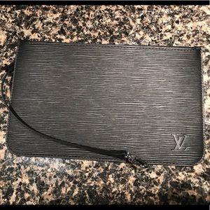 Brand NEW Louis Vuitton pouch
